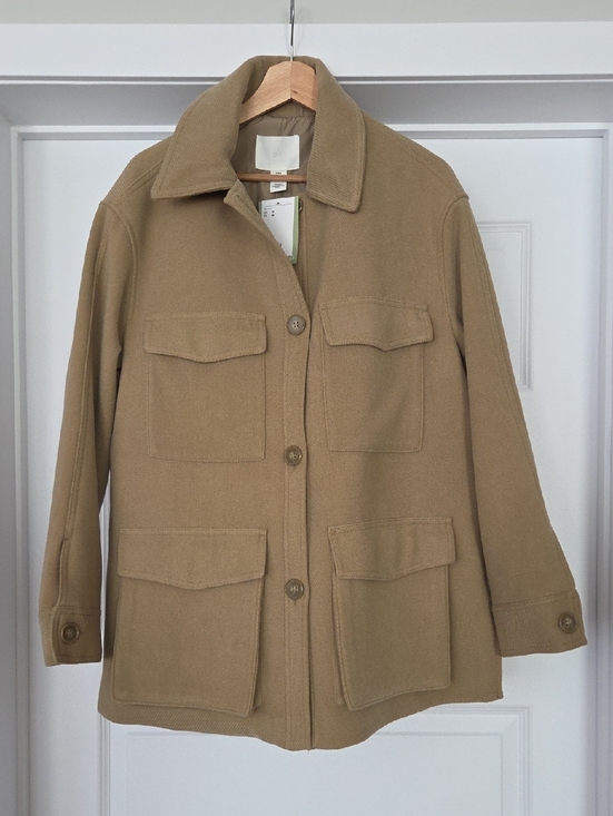 H&M Jackets & Blazers - NWT H&M Tan Utility Shacket with Four Front Flap Pockets, Size M